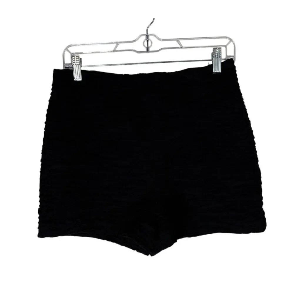 Zara Black Textured Back Zipper‎ Monki Chic Vacation Summer Mini Shorts Size M
